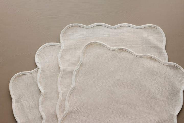 Ridgewood Scalloped Placemat Set of 4
