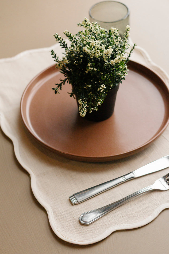 Ridgewood Scalloped Placemat Set of 4