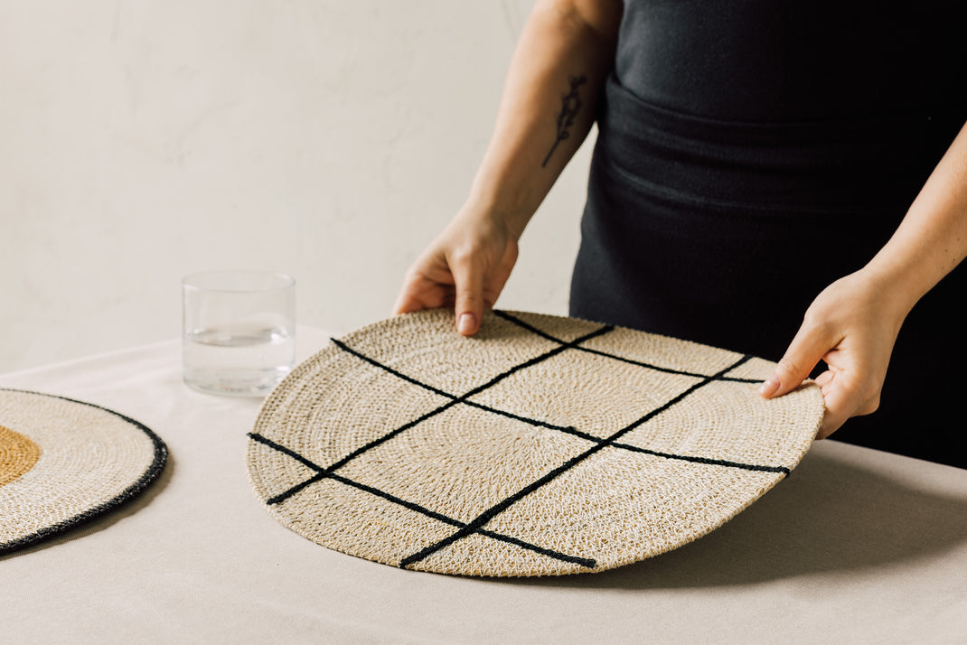 Black Grid Seagrass Placemat