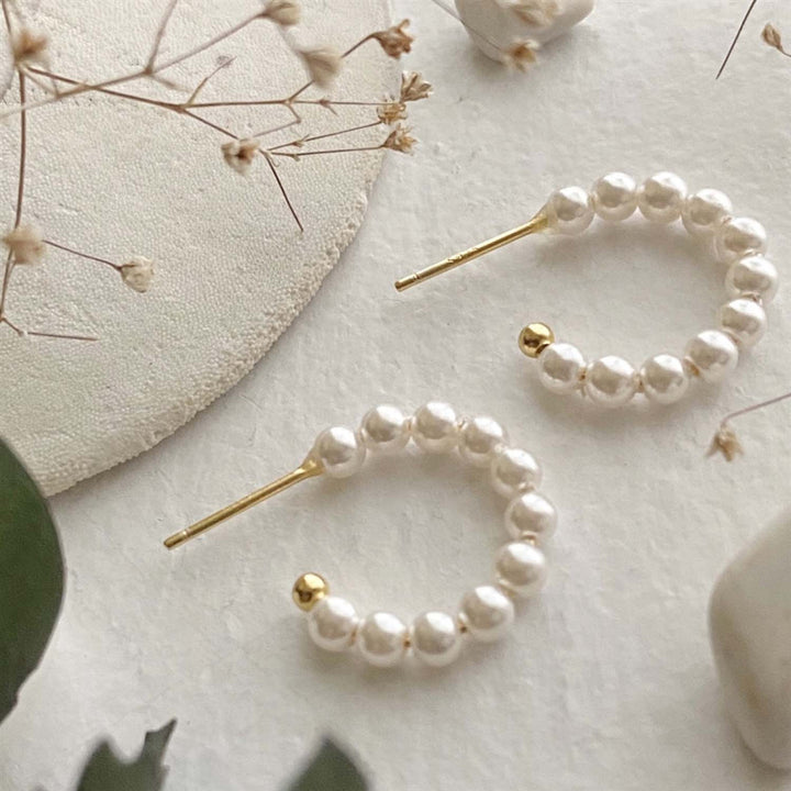 La Paz 15mm Beaded Pearl Hoop Earrings