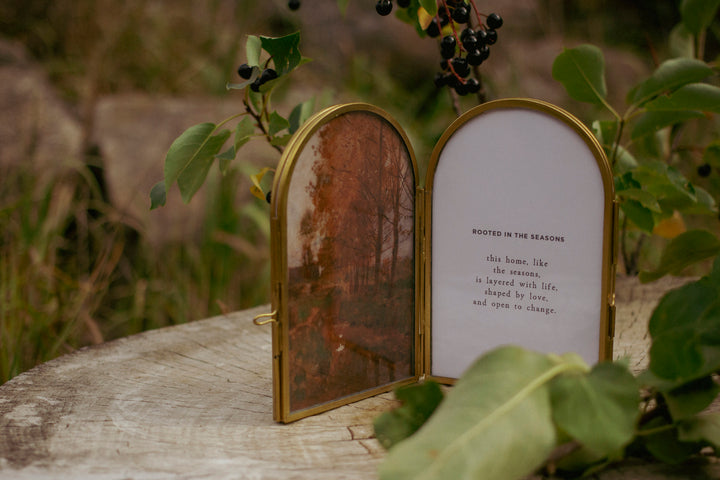 Antique Brass Double Arch Frame