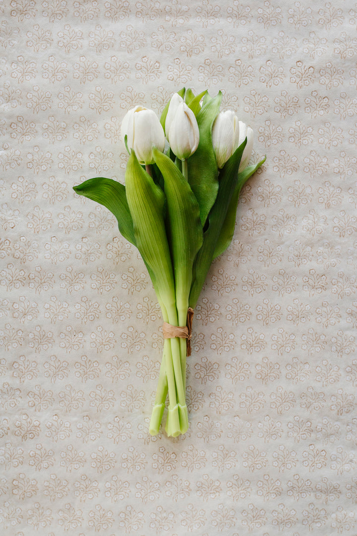 White Fresh Touch Tulip Bundle