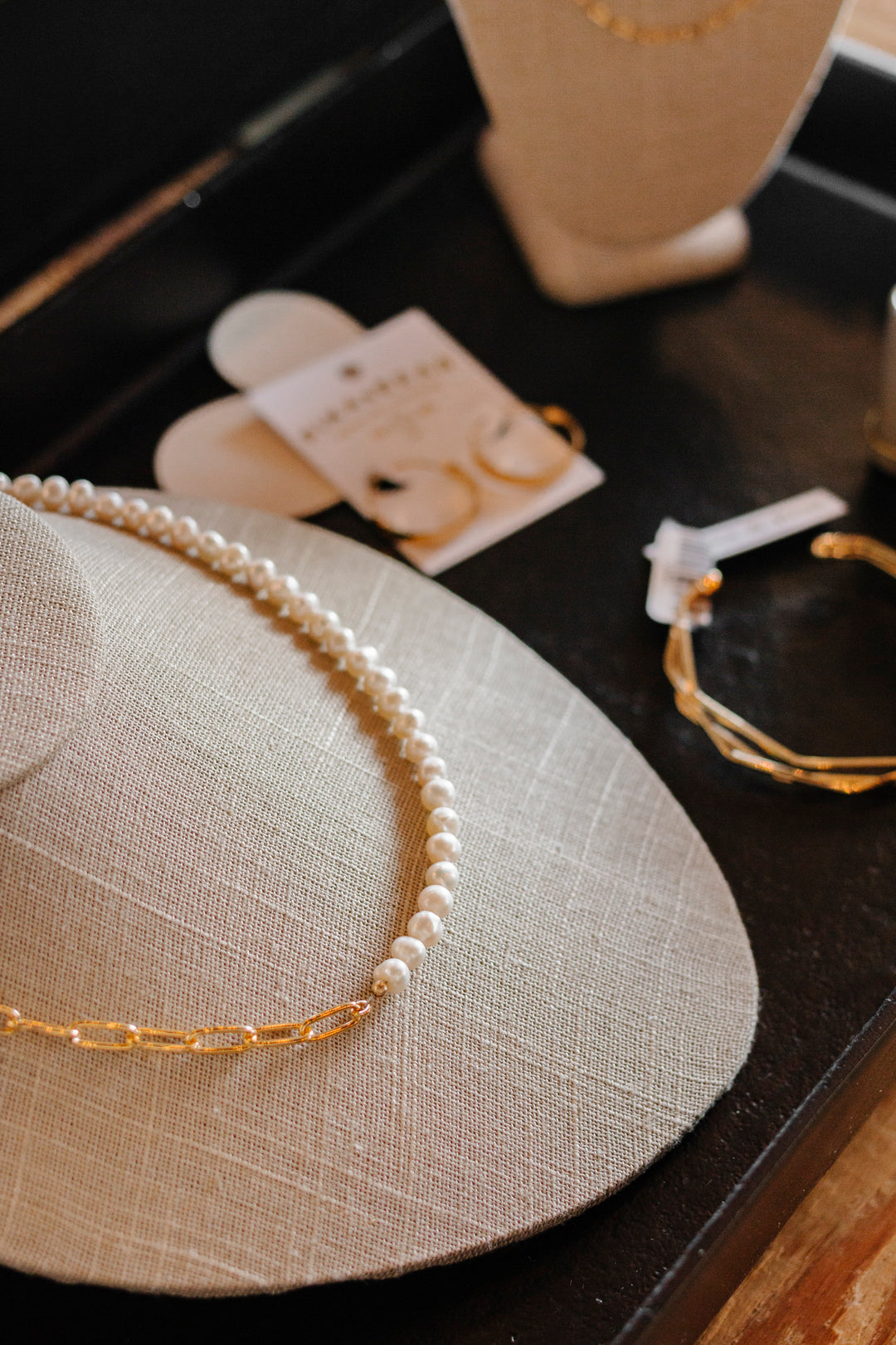 Elysée Freshwater Pearl & Gold Chain Necklace