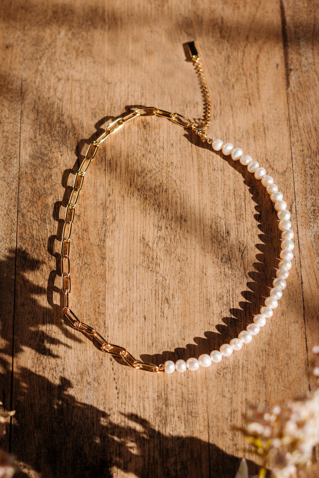 Elysée Freshwater Pearl & Gold Chain Necklace