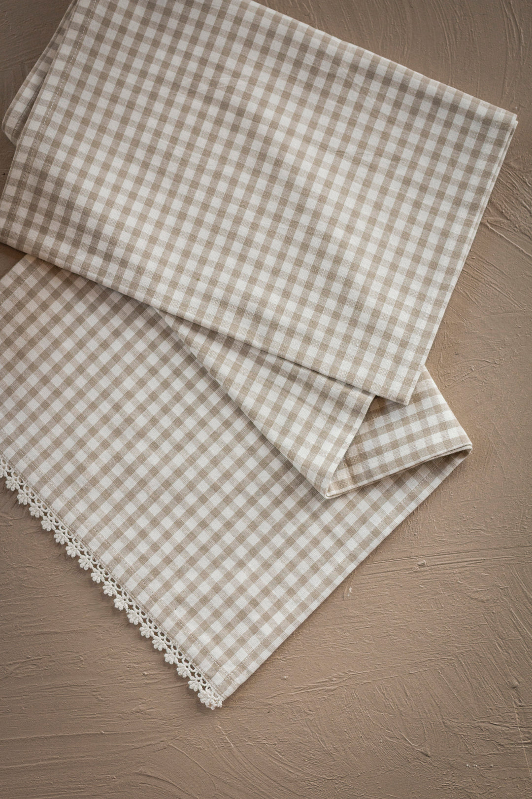 Sunday Gingham Table Runner
