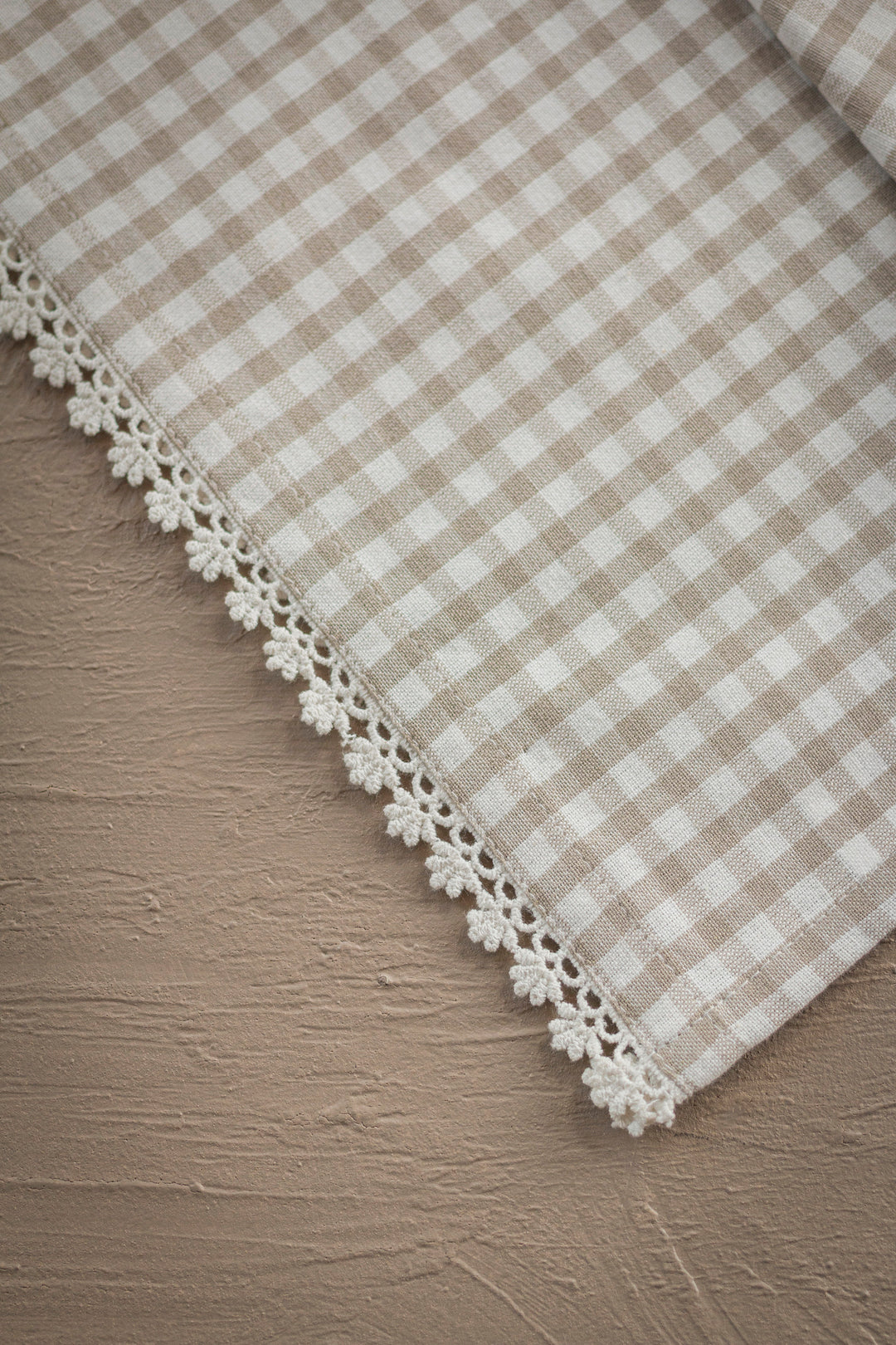 Sunday Gingham Table Runner