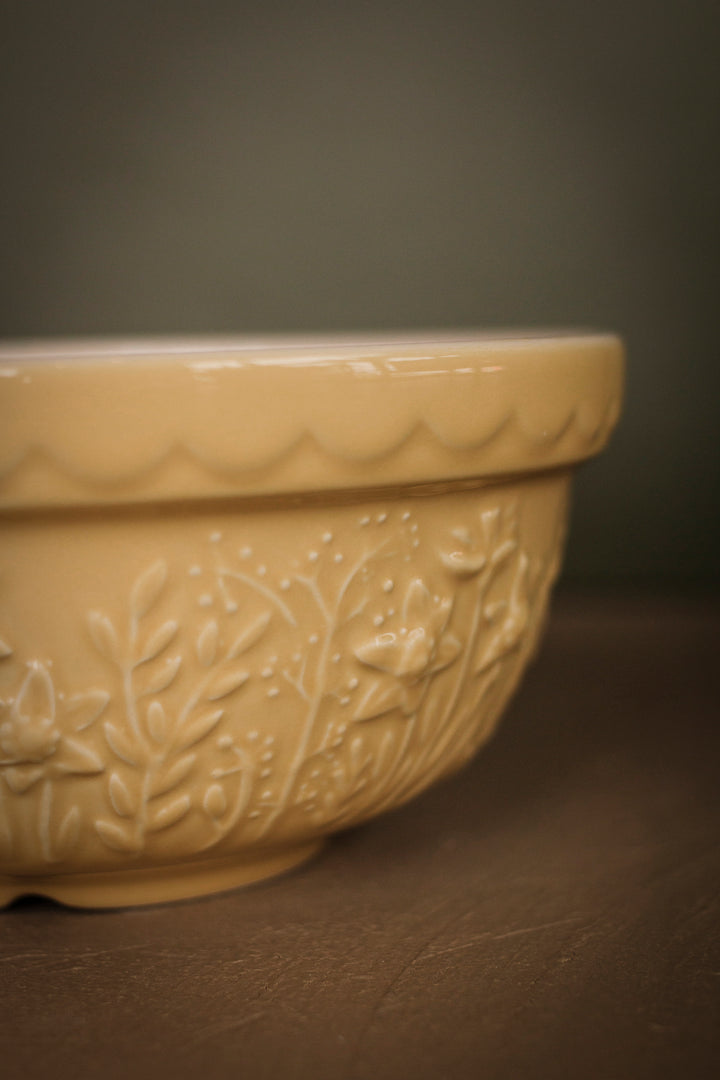 Medium Butter Yellow Embossed Mixing Bowl