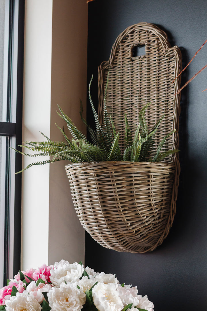 Gathered Kubu Wall Planter